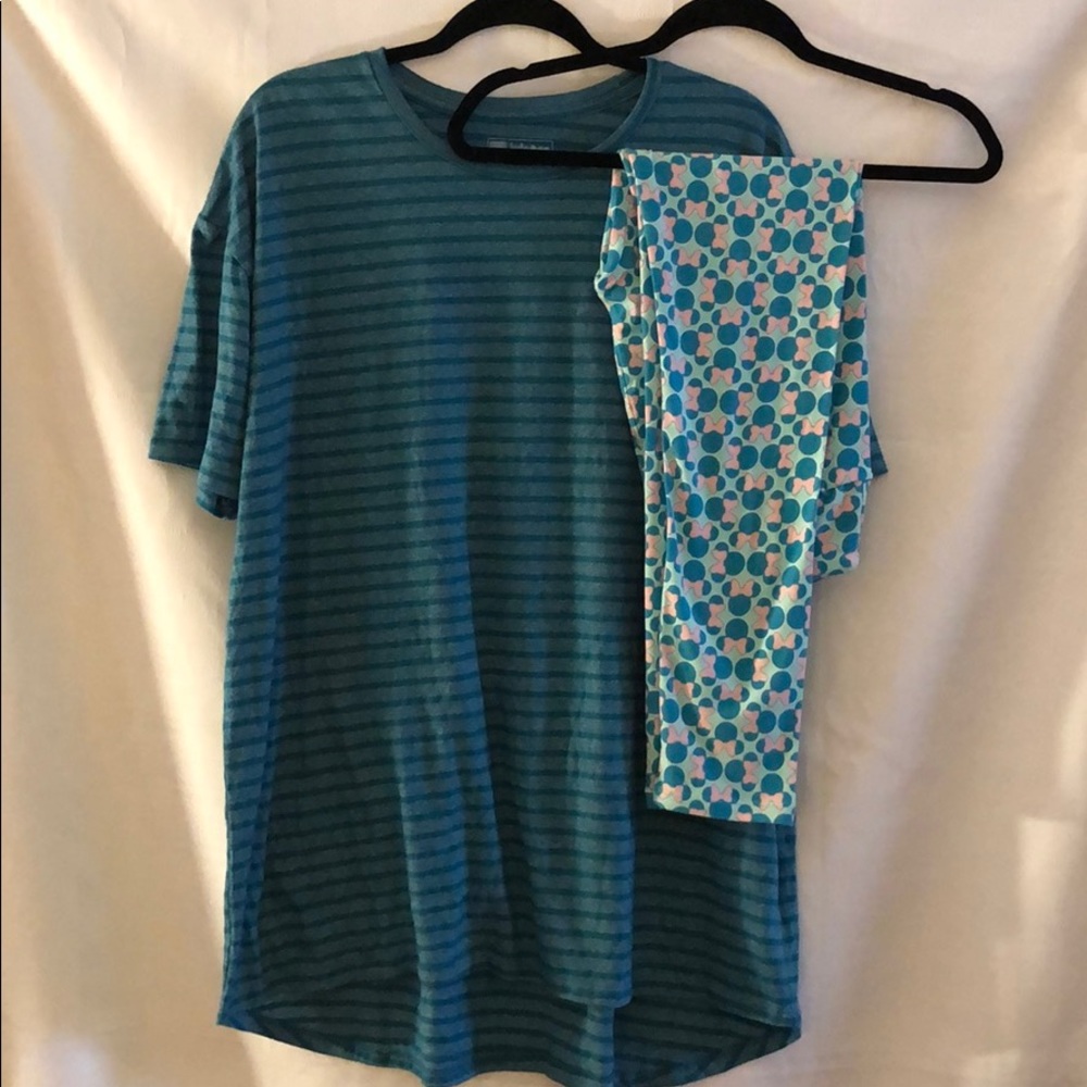 👛LuLaRoe Patrick T, Disney Minnie Outfit👛